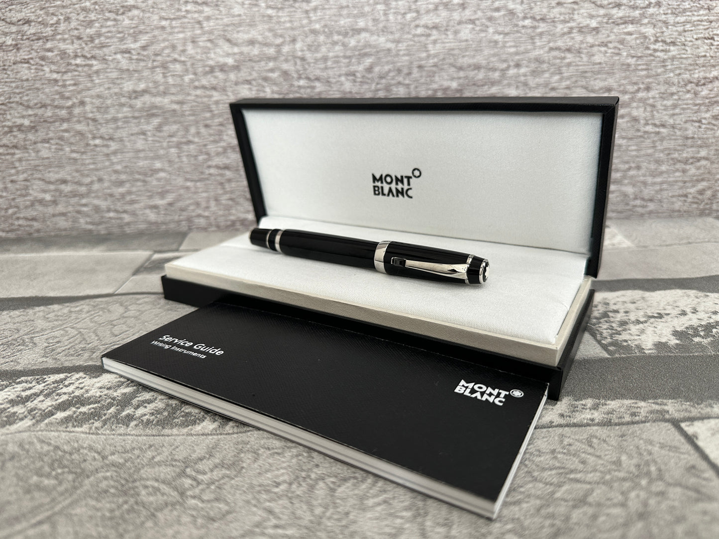 Pluma fuente modelo Bohemia Mont B.