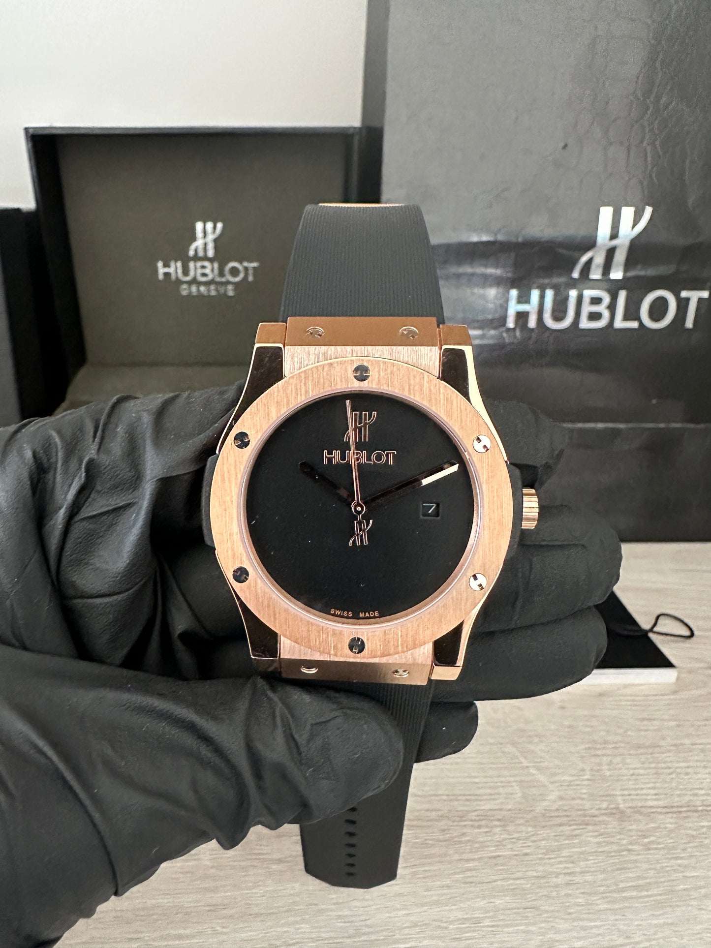 Reloj Hub10t Classic AAA Automático color oro rosa 42 mm.