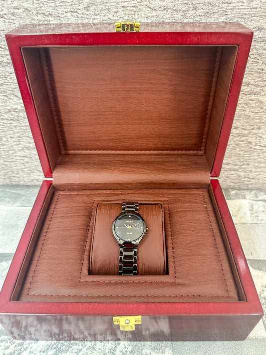Reloj RAD0 negro 30 mm para dama