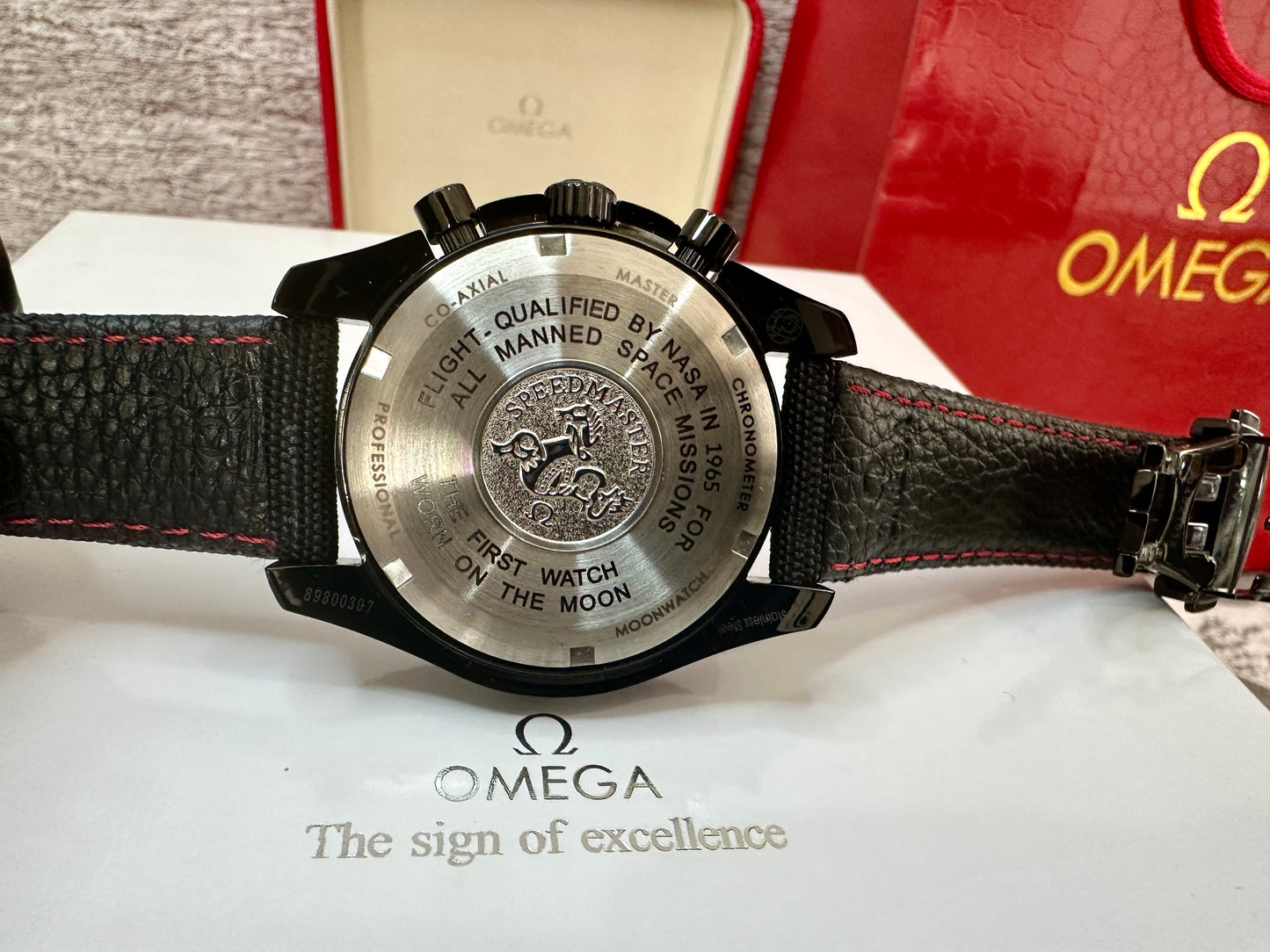 Reloj Speed Master Dark AAA Quartz