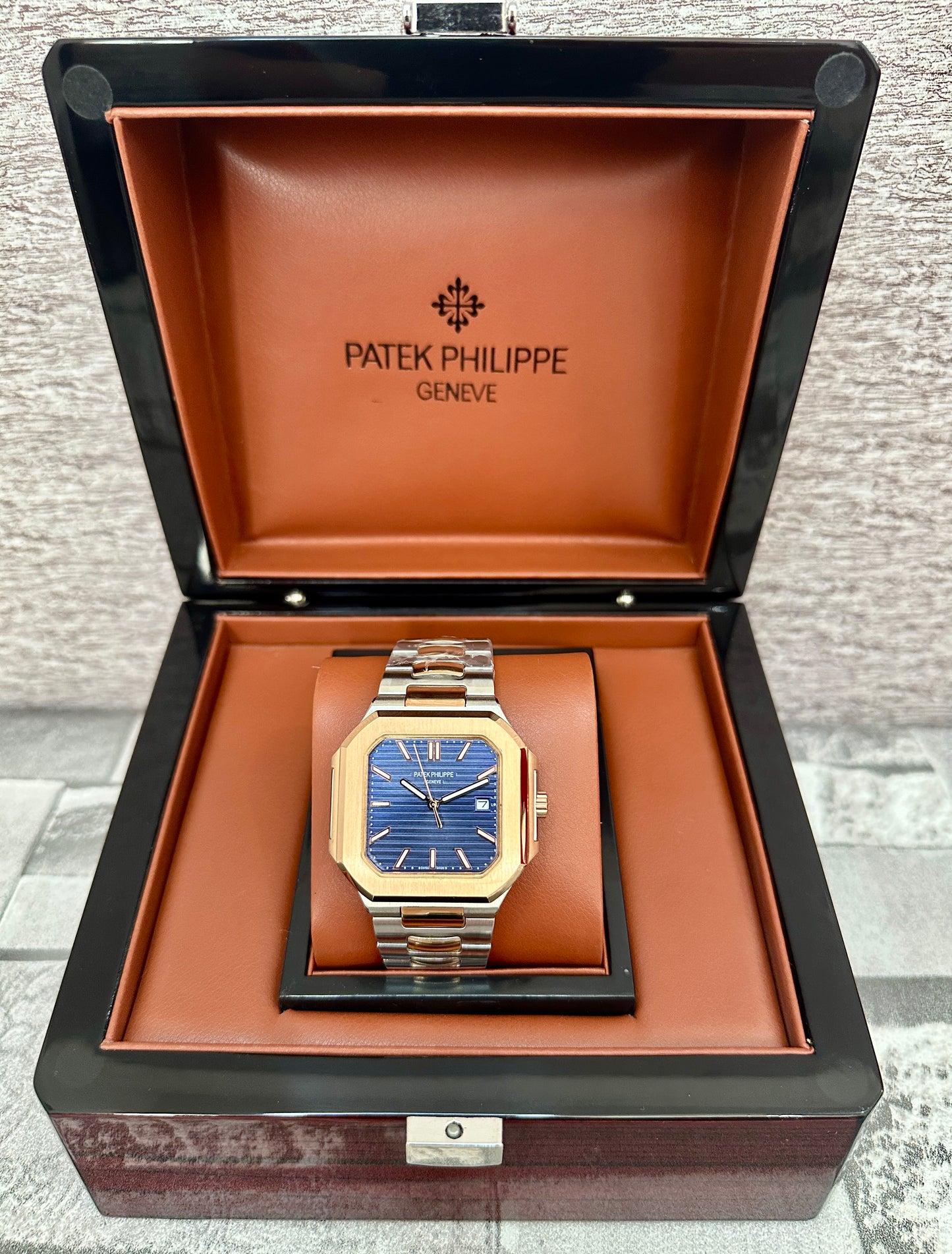Reloj P4tek Cubit AAA Automático
