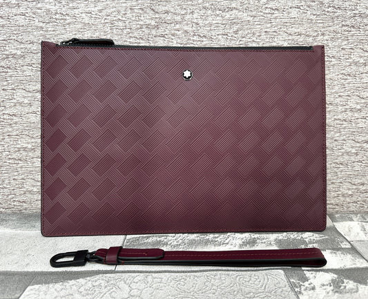 Bolsa de mano tipo Clutch Extreme MB color Cassis