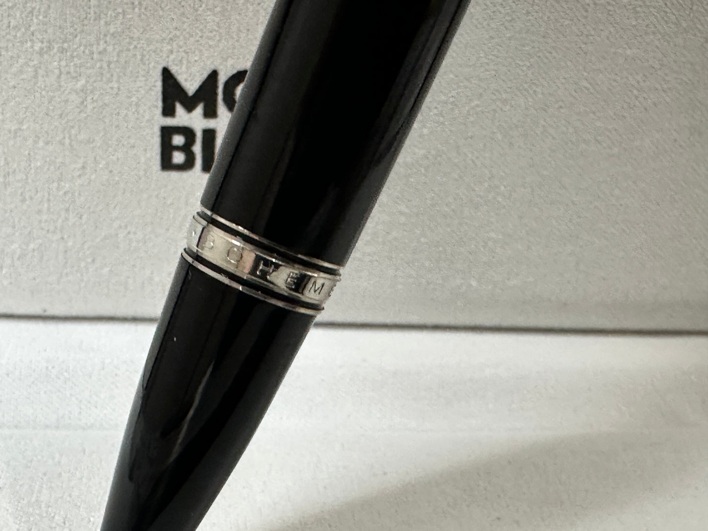 Bolígrafo modelo Boheme Mini Mont B.