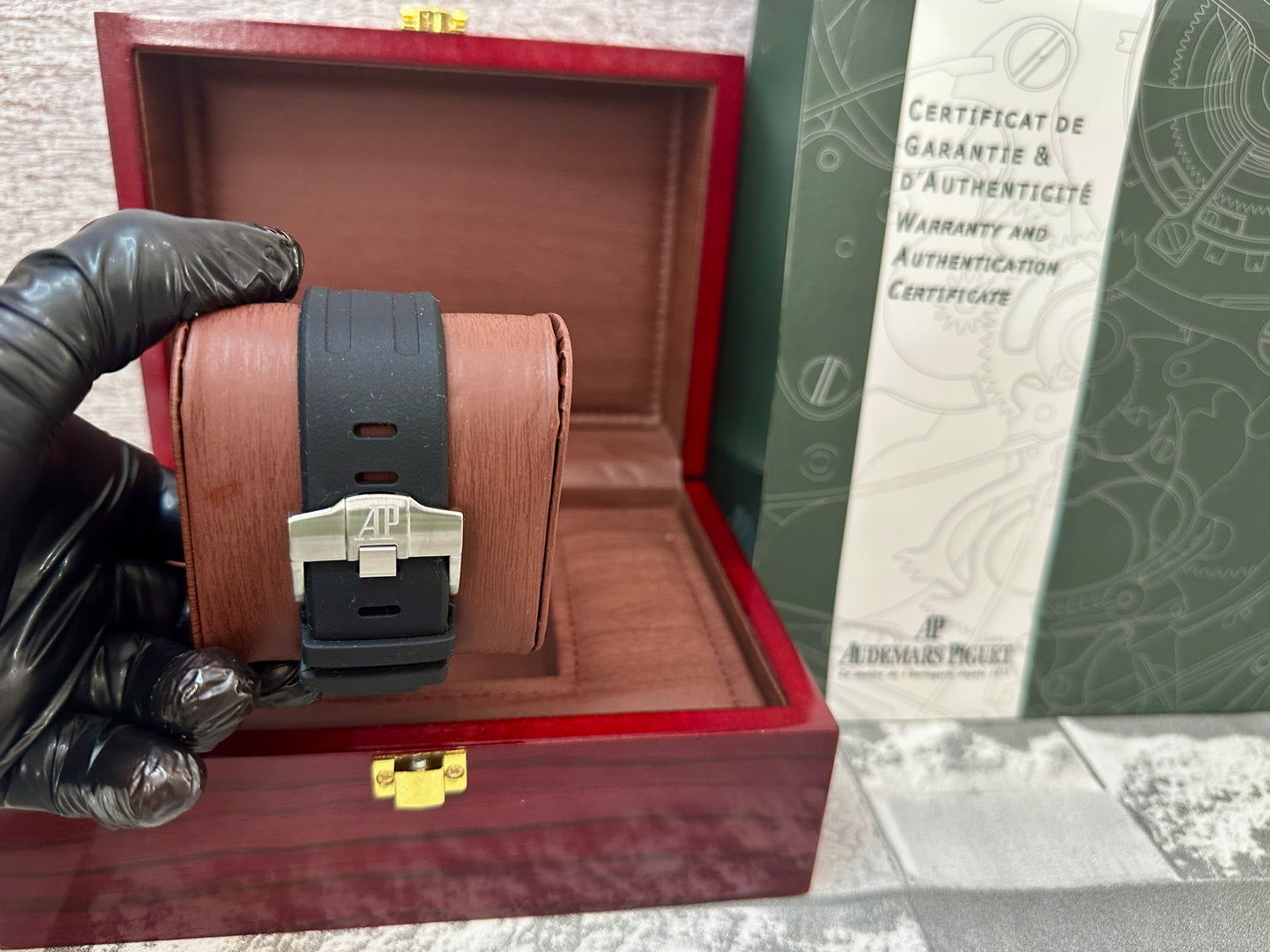 Reloj AP, AAA, Automático, 42 mm., negro con plata