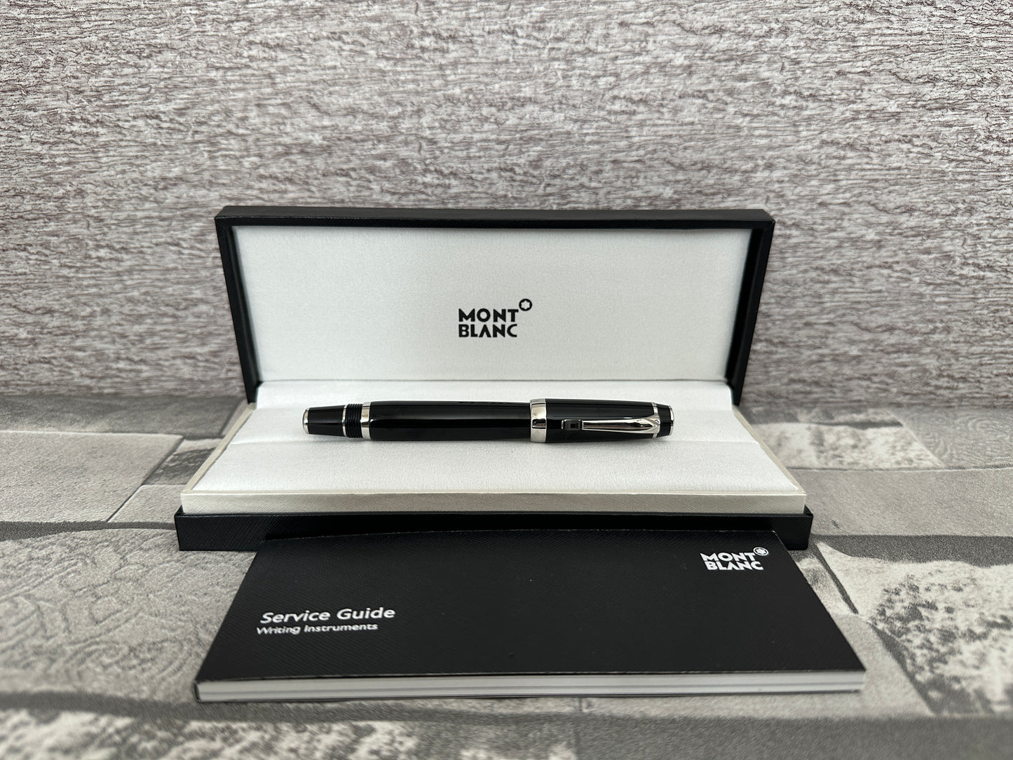 Pluma fuente modelo Bohemia Mont B.