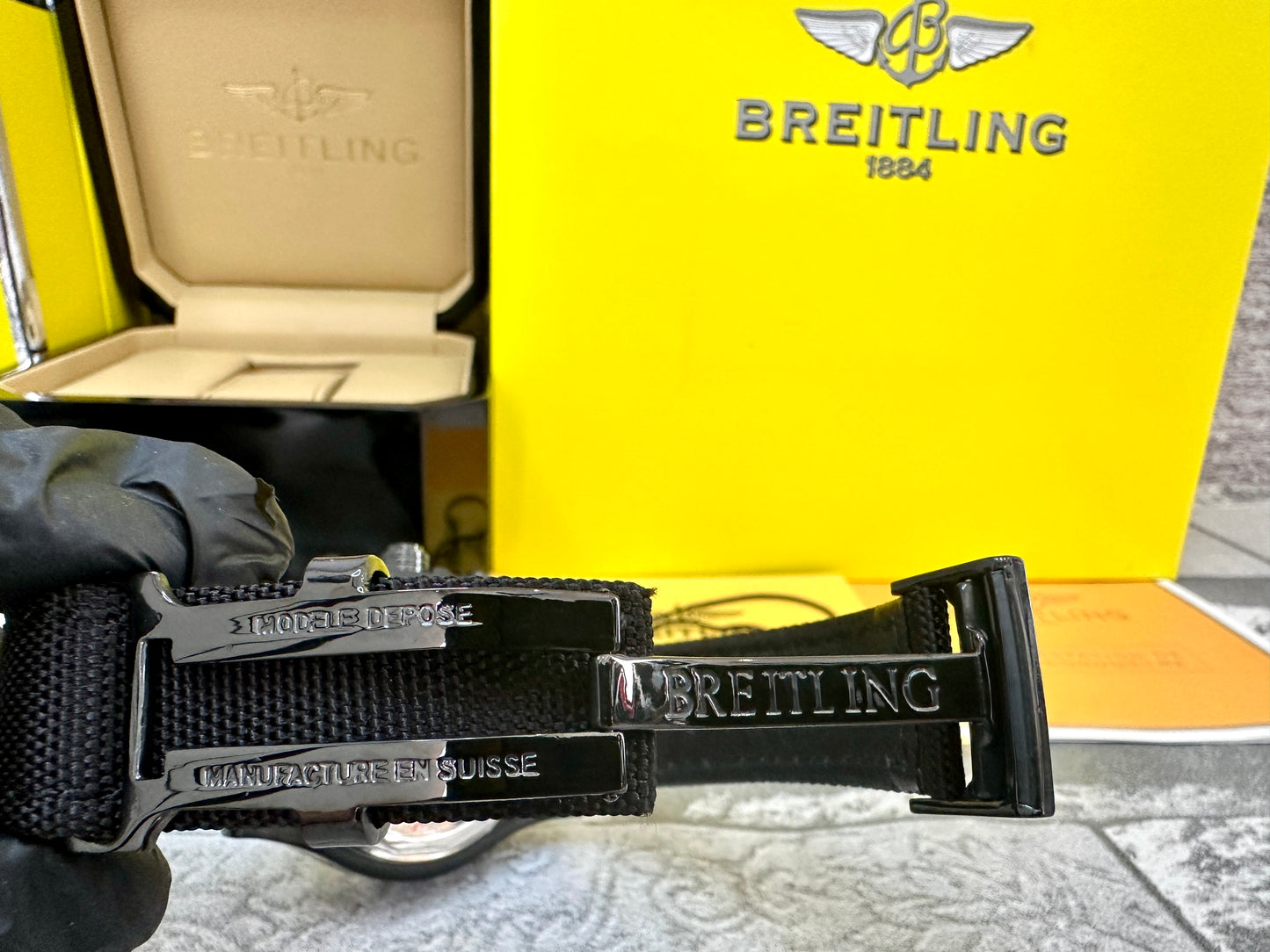 Reloj Breit. L1ng Avenger Hurricane