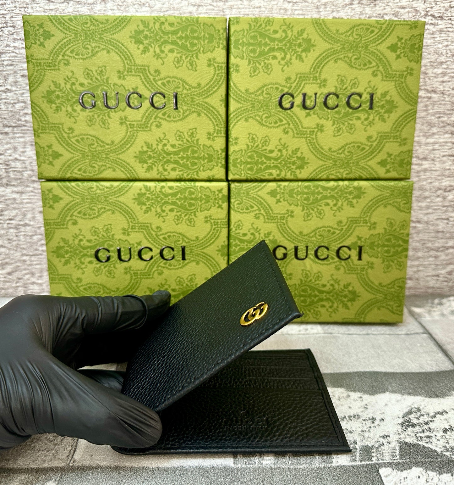 Cartera negra GUCC de piel genuina