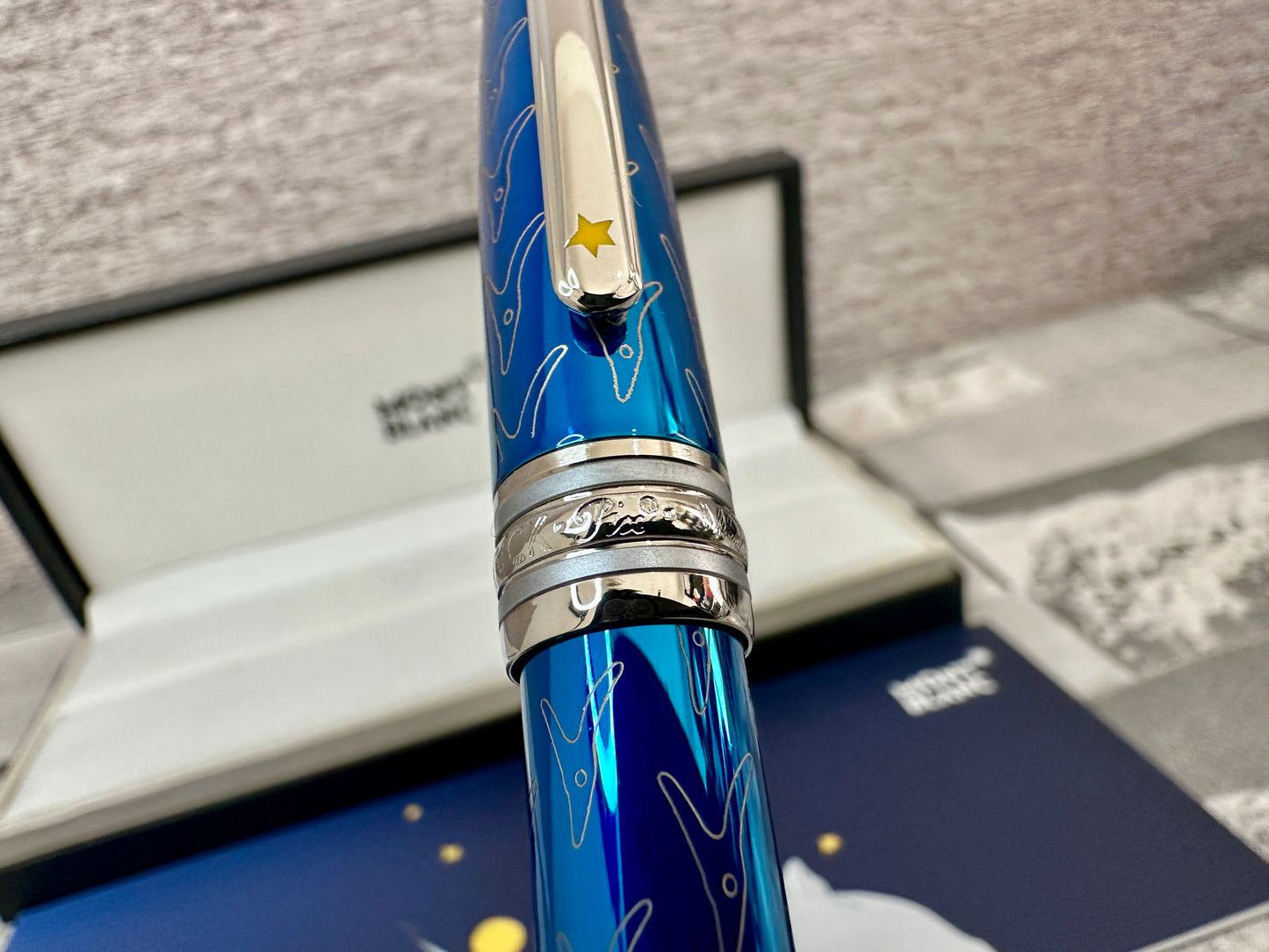 Pluma M0ntnblnc edición El Principito tipo rollerball