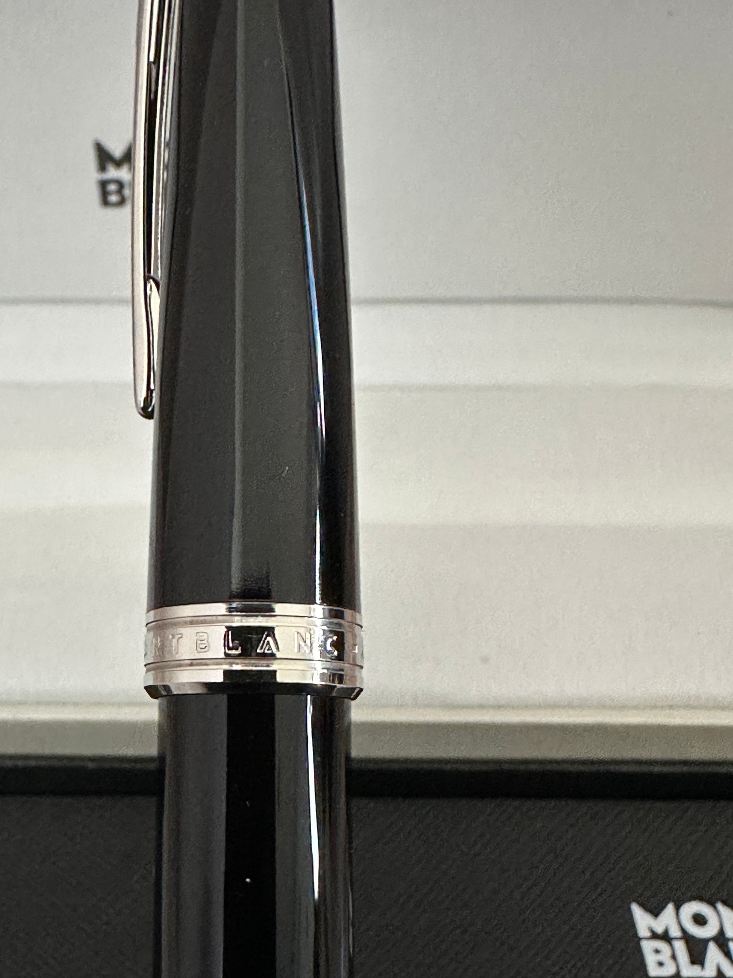 Pluma MB Rollerball PIX
