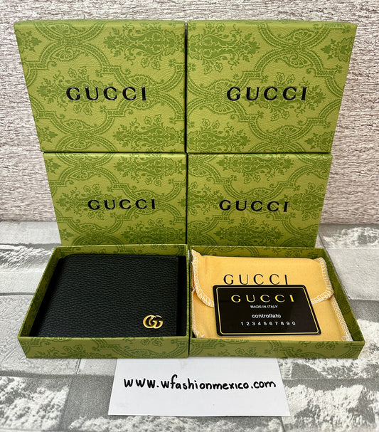 Cartera negra GUCC de piel genuina