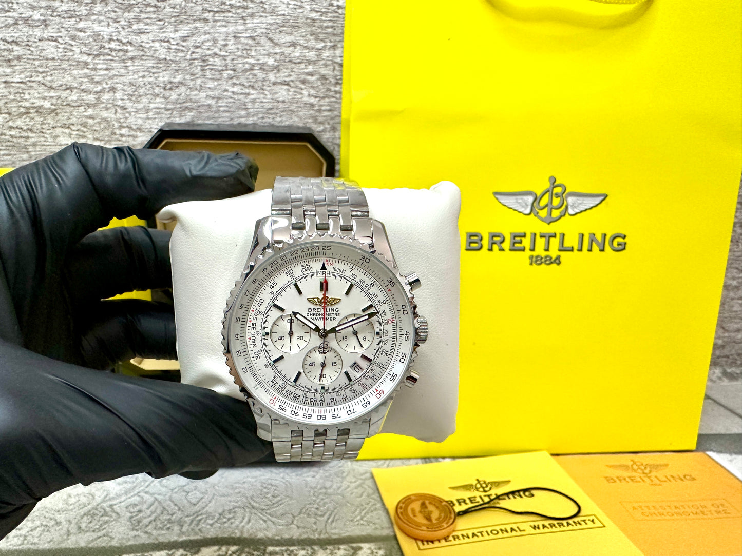 Reloj Br3itL1ng Navi Timer