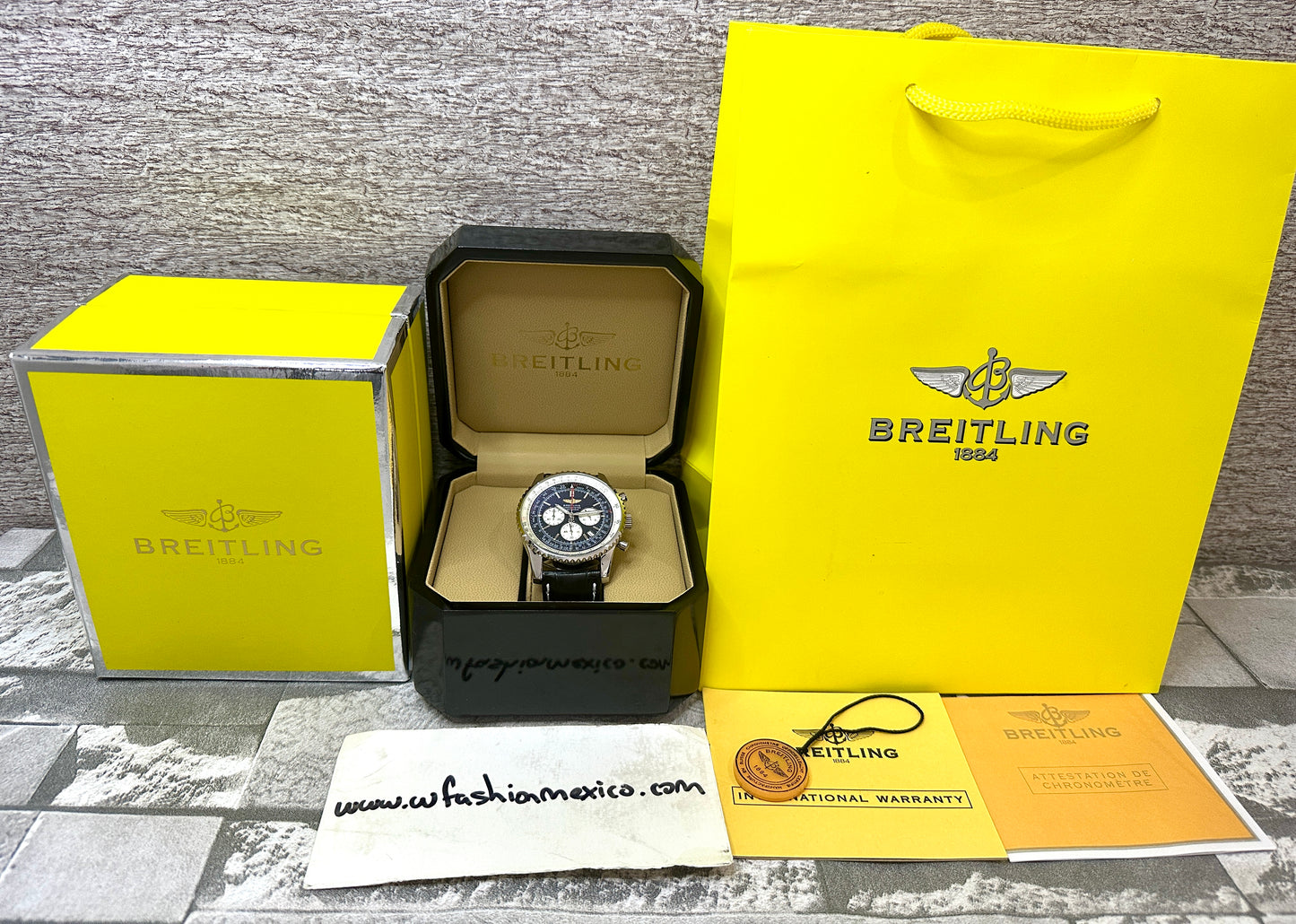 Reloj Br3itL1ng Navi Timer negro