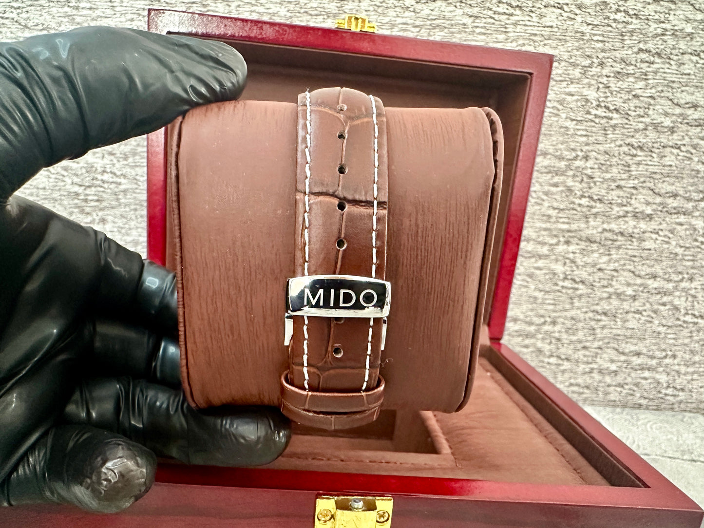 Reloj MID0 automático correa de piel café