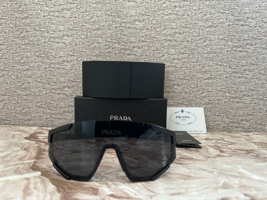 Lentes de Sol Pr4da línea RO.SSA negros