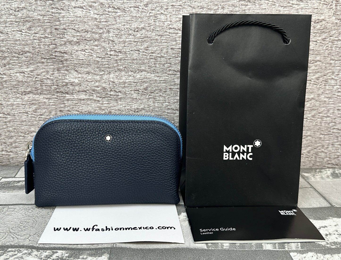 Neceser de viaje Mont B interior azul