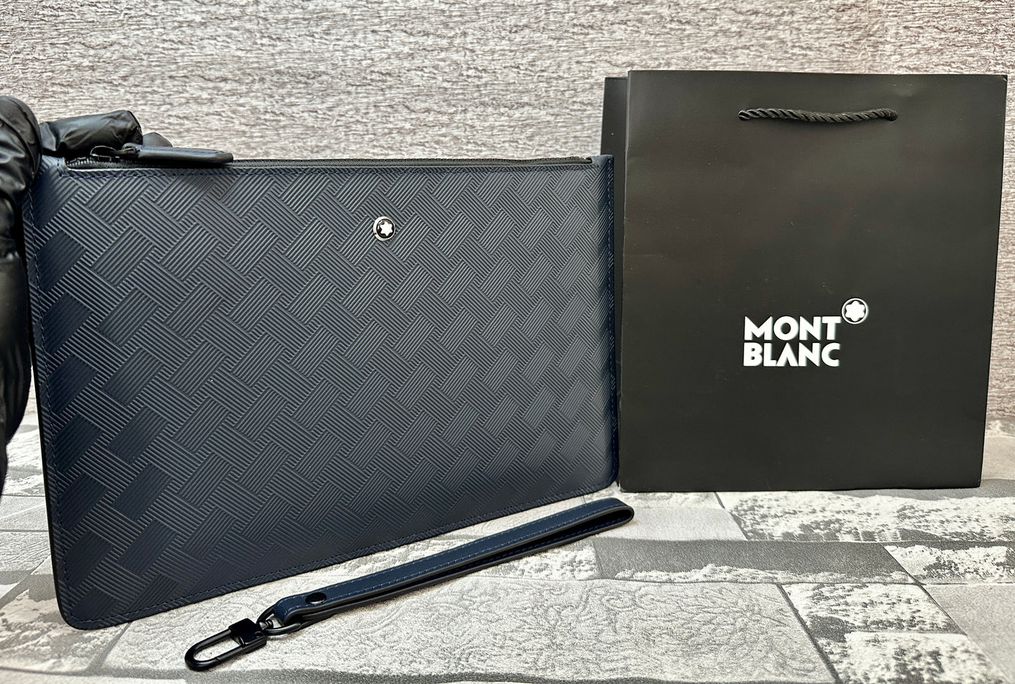 Bolsa de mano tipo Clutch Extreme MB color azul