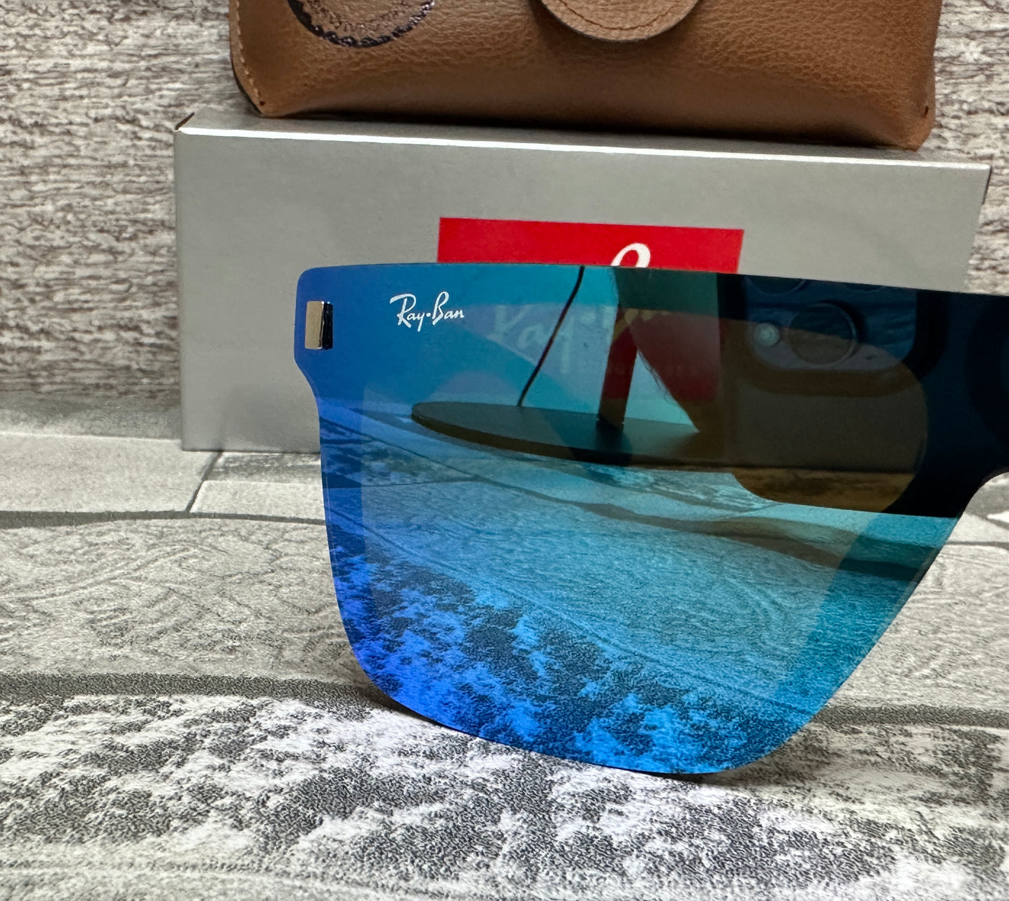 Lentes de Sol Ray B. Amore F. Azules