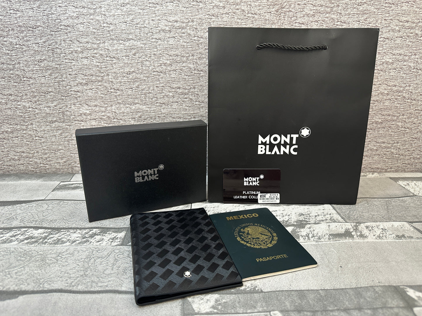 Porta pasaporte Extreme MB