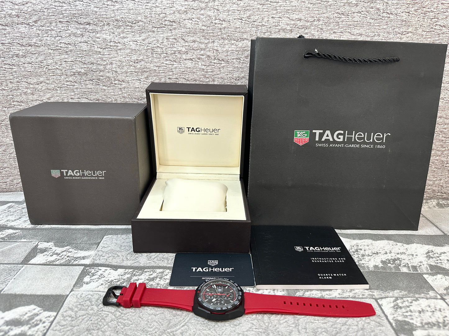 Reloj rojo F1 Red Bull AAA Quartz