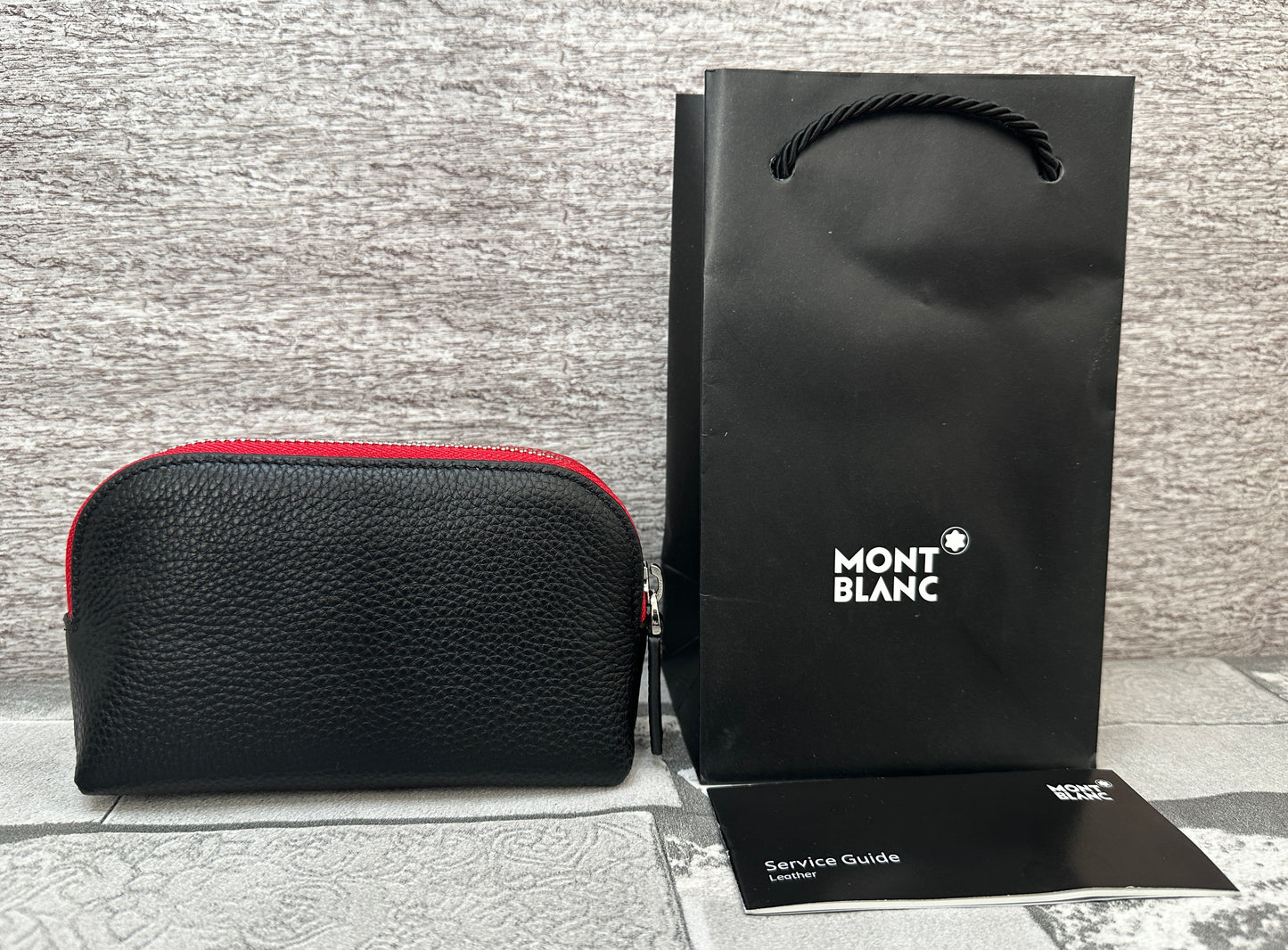 Neceser de viaje Mont B interior rojo