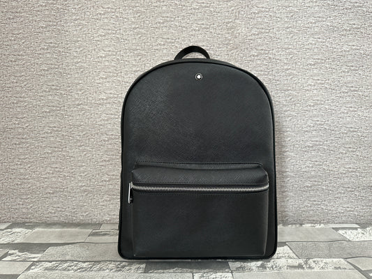 Mochila negra tipo Back pack