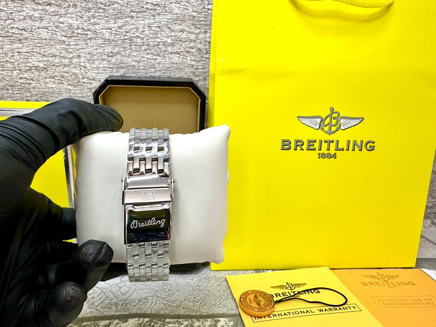 Reloj Br3itL1ng Navi Timer