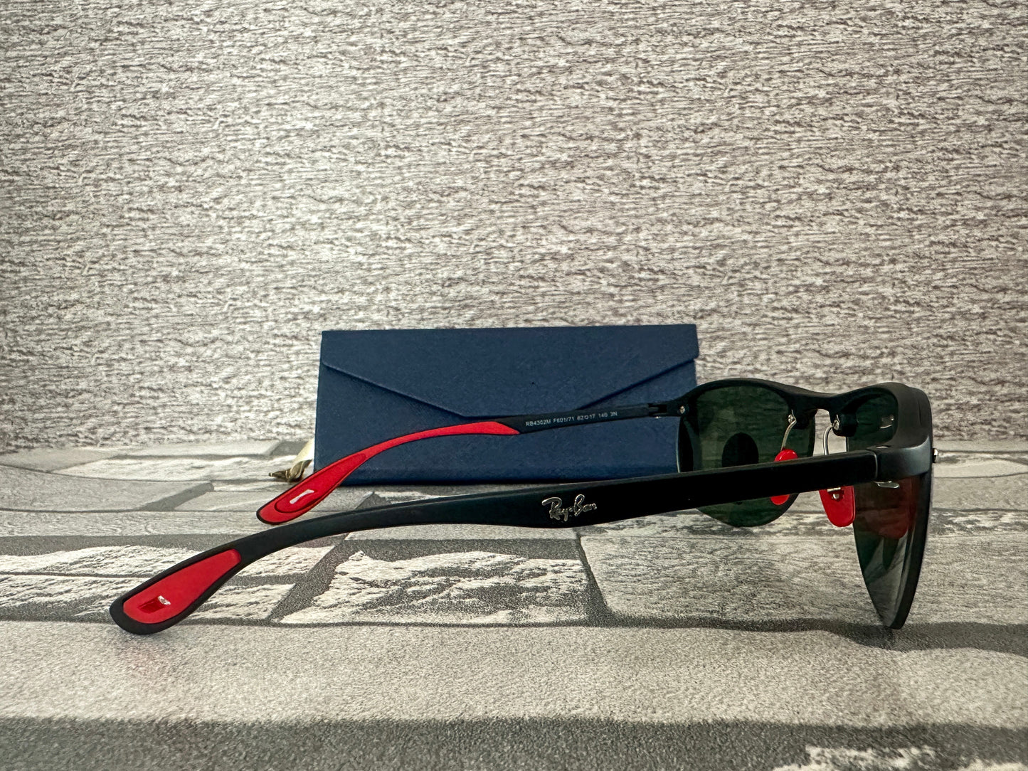 Lentes de Sol Ray B. Ferrar1