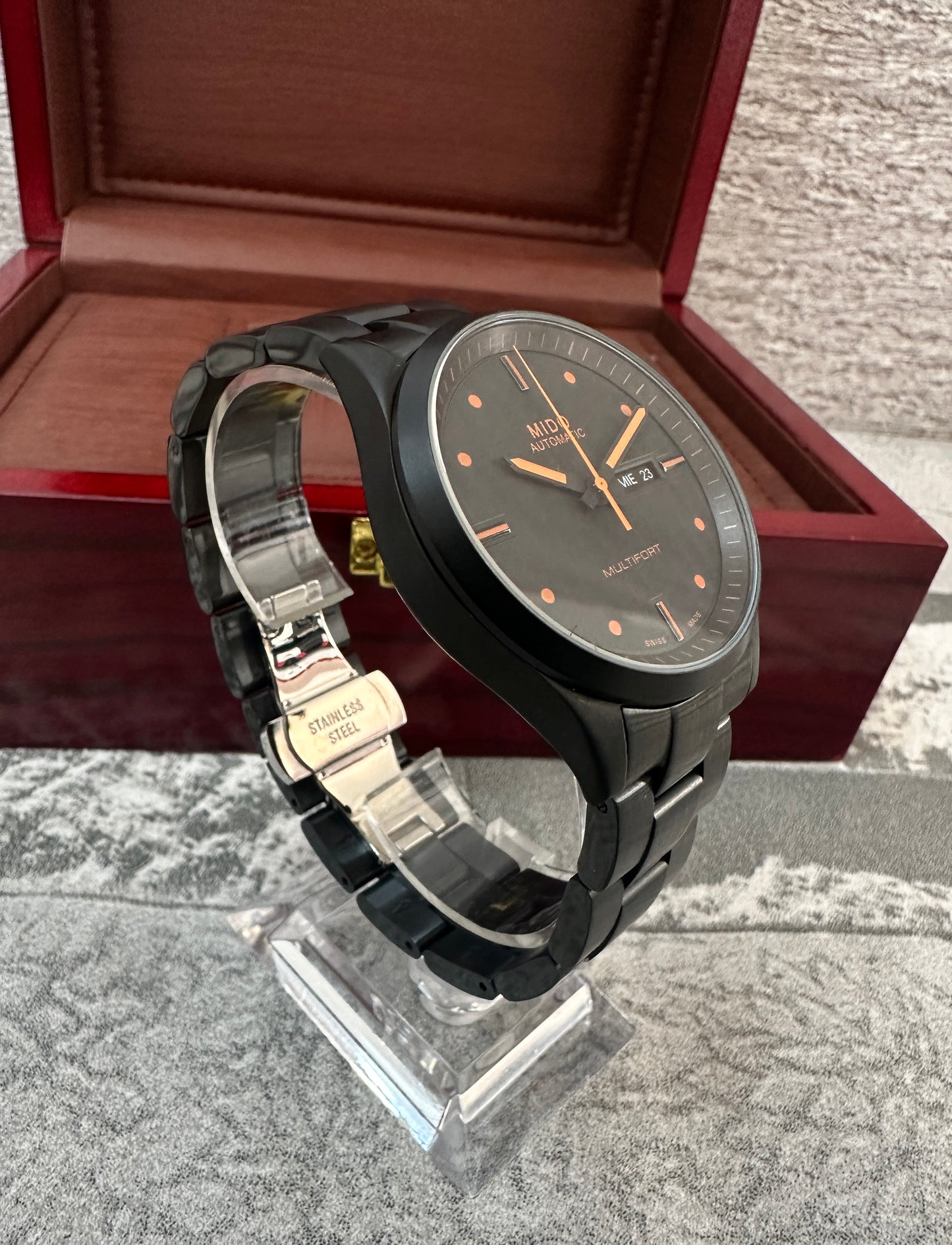 Reloj MID0 Multi Fort automático negro