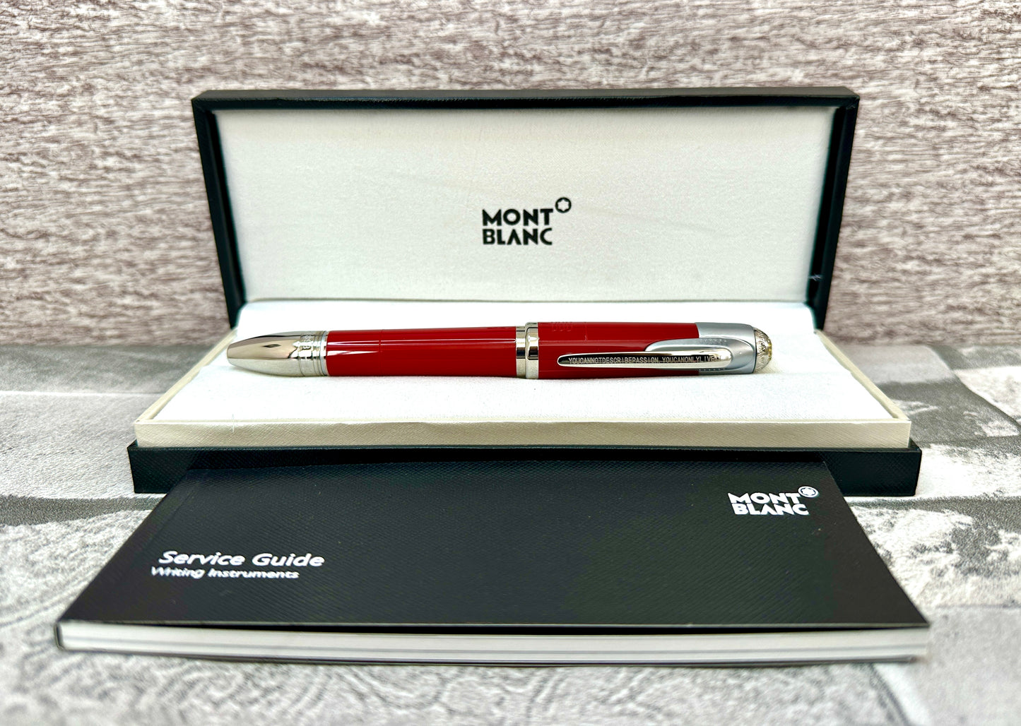 Pluma tipo roller edición Enzo Ferrarl