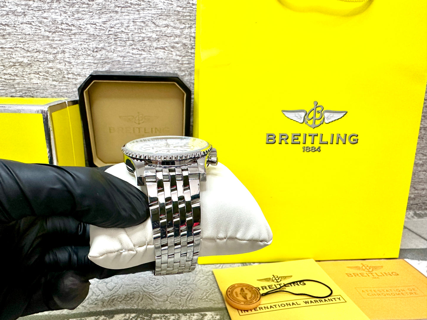 Reloj Br3itL1ng Navi Timer