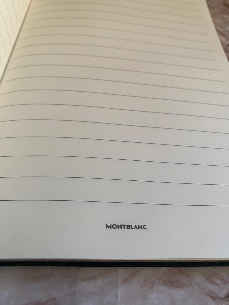 Cuaderno de escritura color negro Mont diseño M