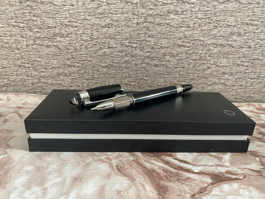 Pluma tipo rollerball Starwalker negra M0ntblanc desde $750 MXN