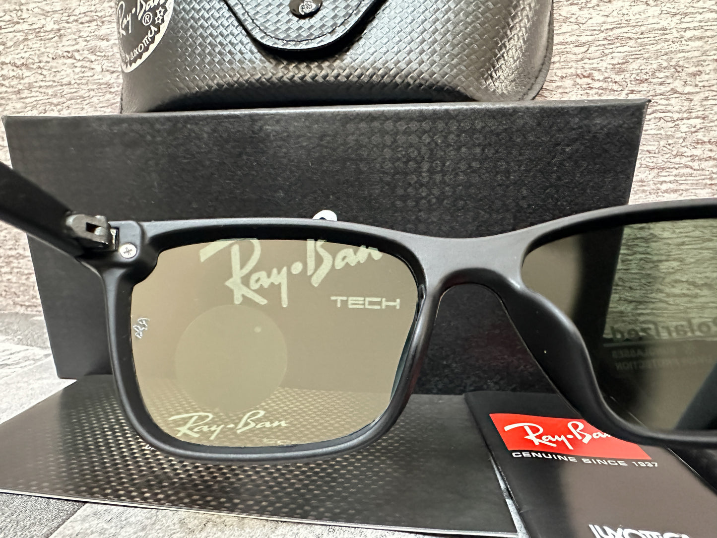Lentes de sol Ray B. Verde polarizado