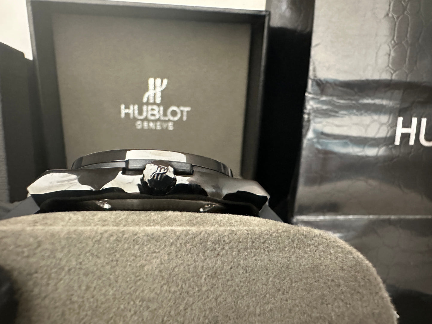Reloj Hub10t Classic  AAA Automático color negro