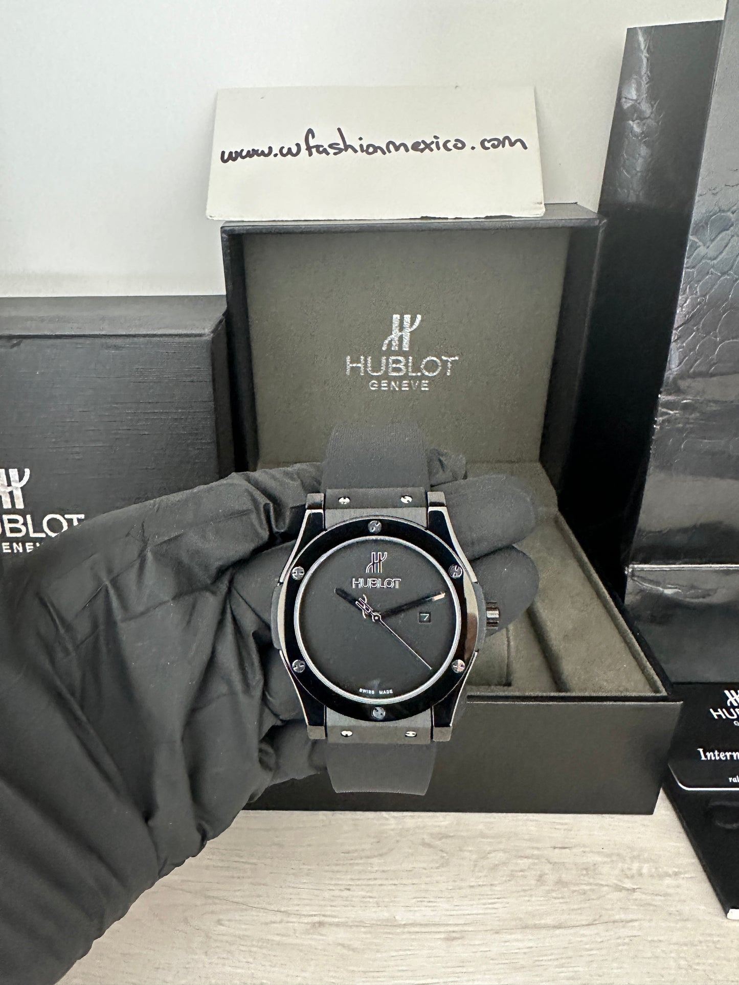 Reloj Hub10t Classic  AAA Automático color negro