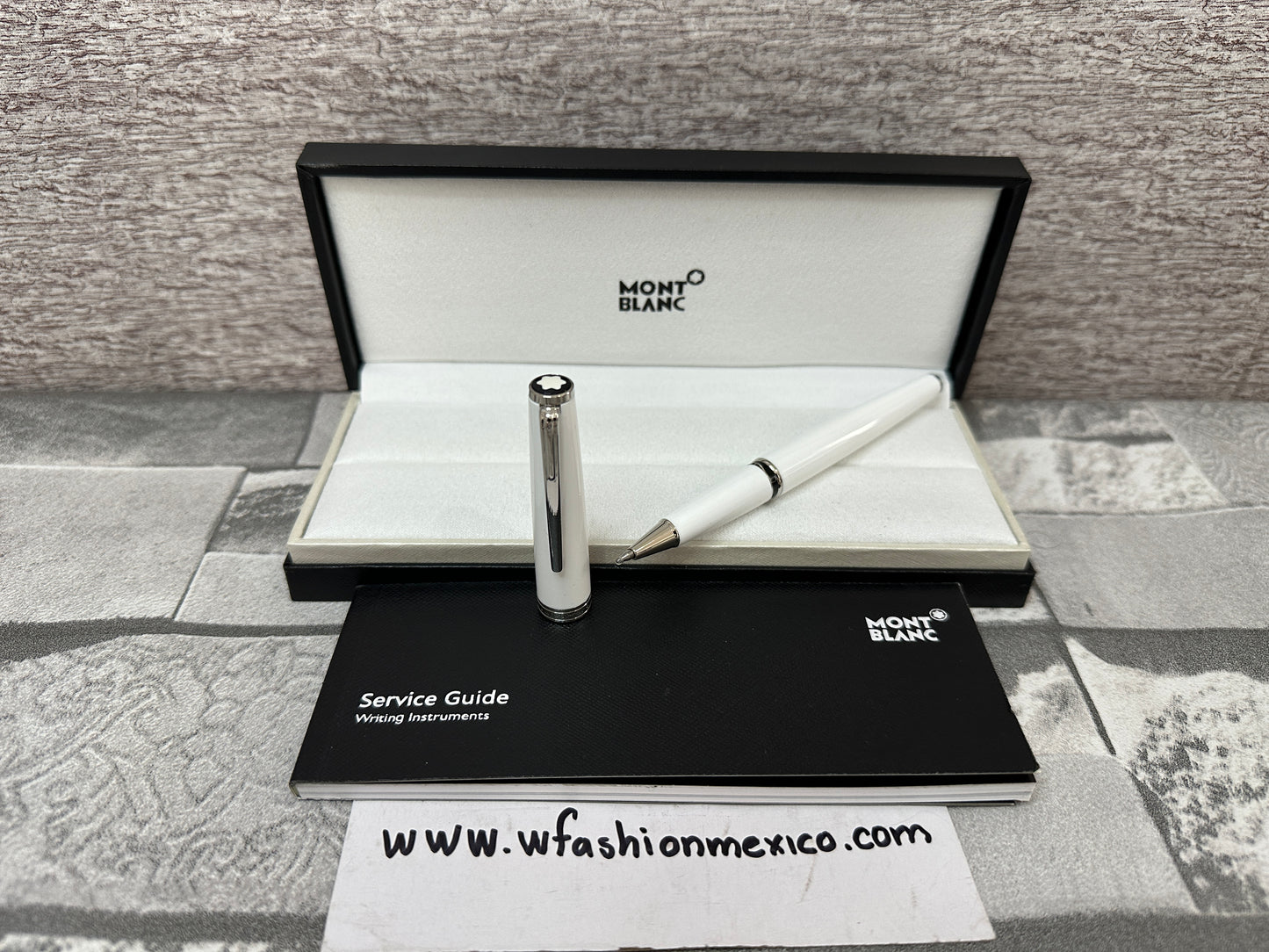 Pluma MB Rollerball PIX blanca