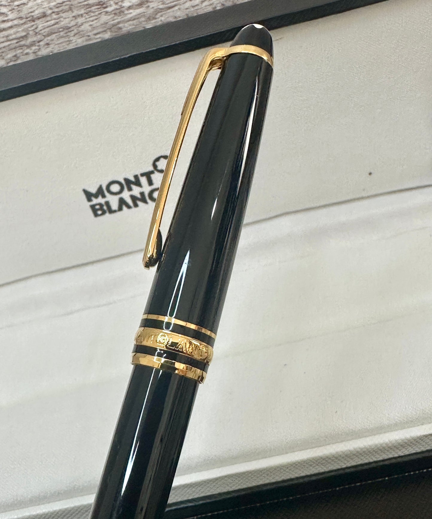 Pluma clásica MB tipo rollerball