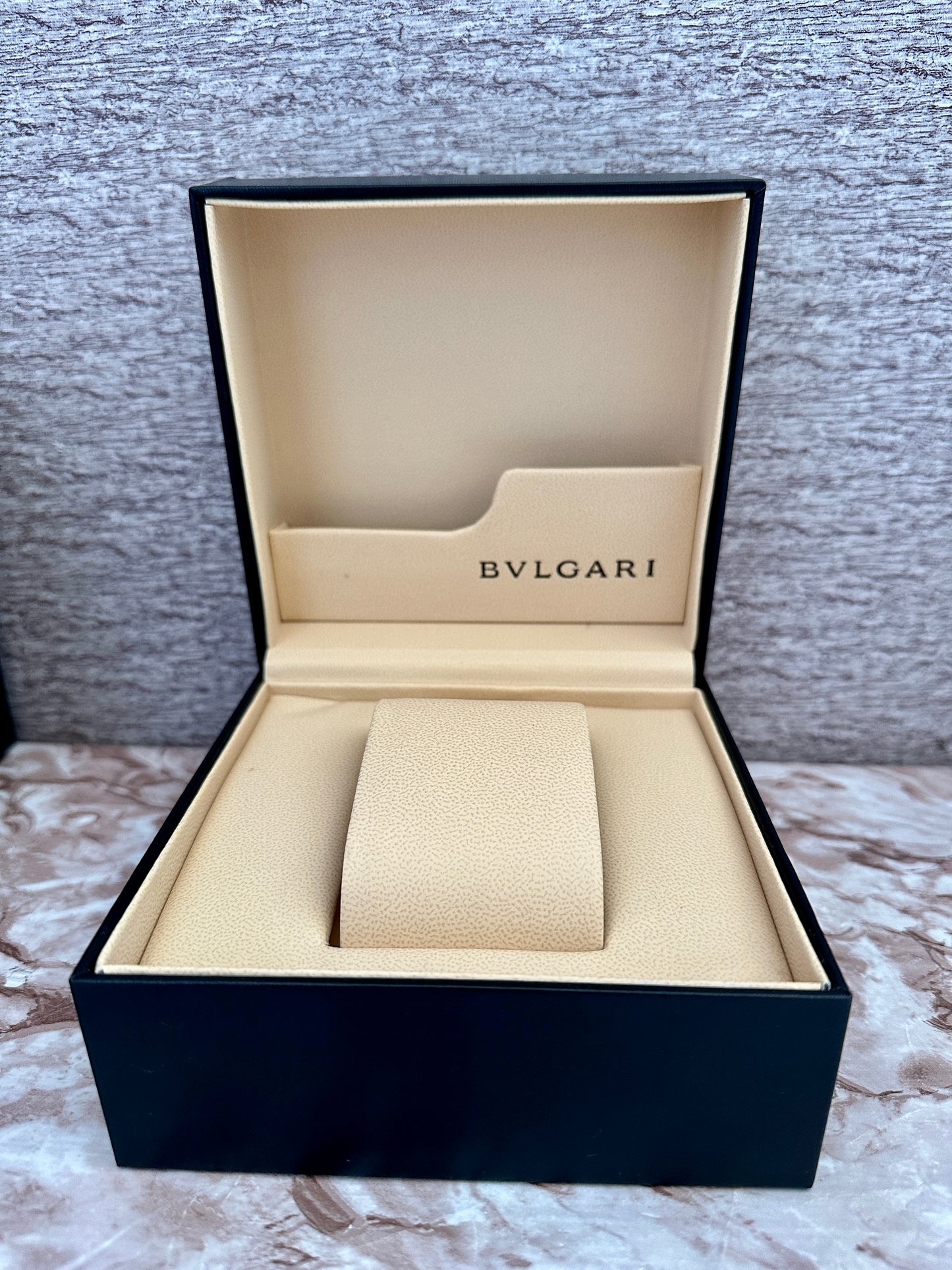 Reloj Bulg. Aluminium AAA, Automatico