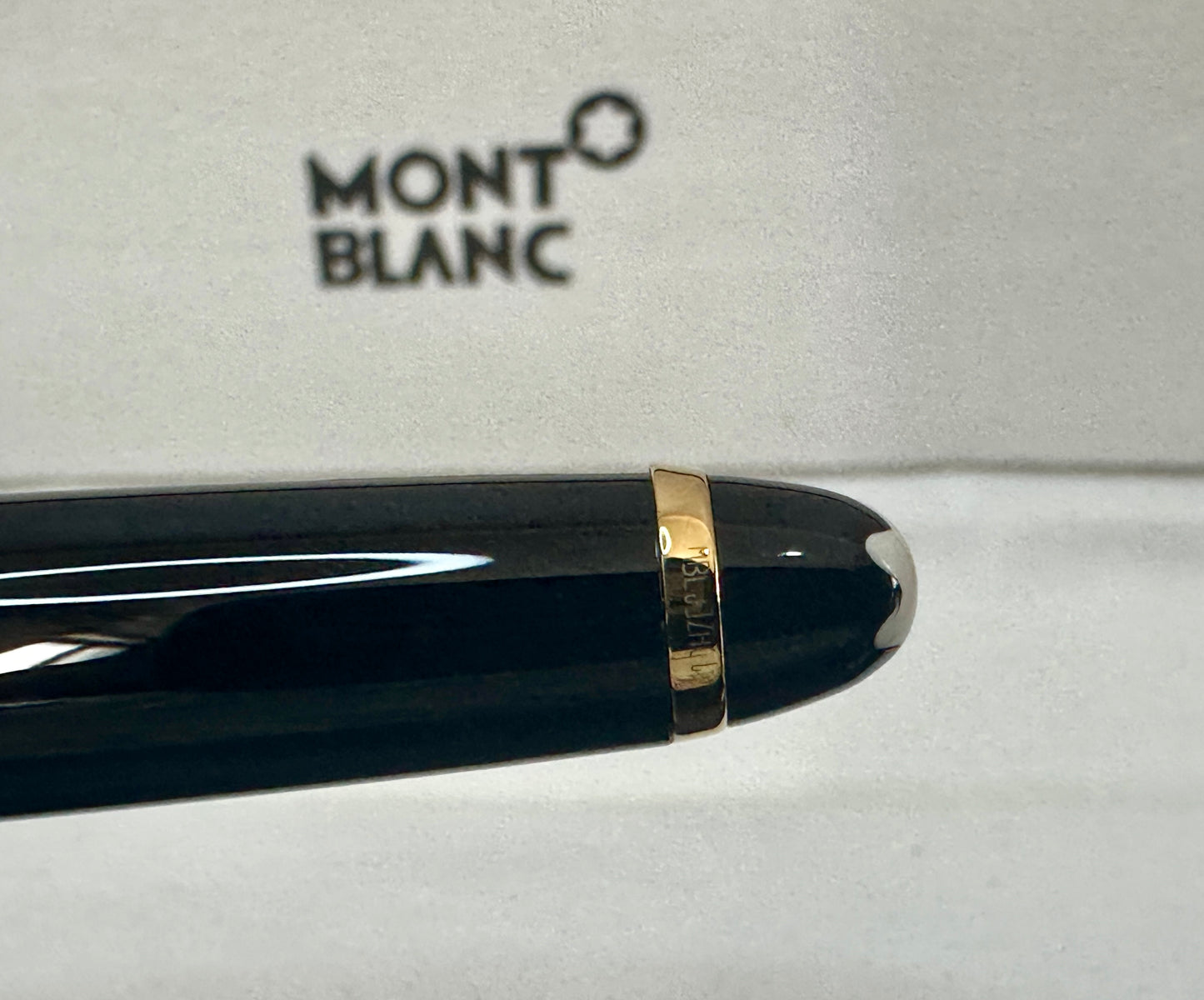 Pluma clásica MB tipo bolígrafo