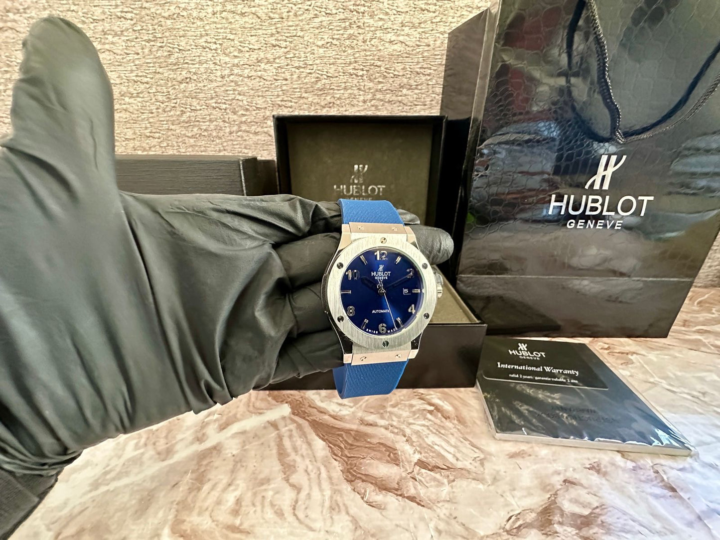 Reloj Hub10t Classic  AAA Quartz azul