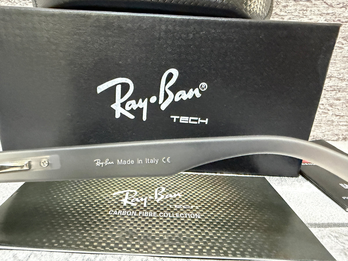 Lentes de sol Ray B. Wayfarer Gray