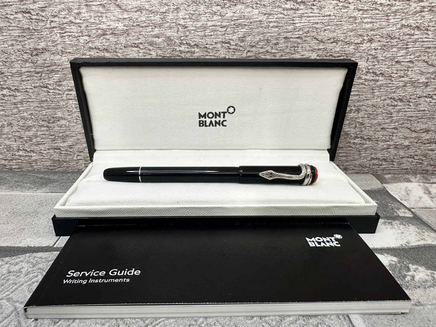 Pluma Fuente modelo Snake Mont B