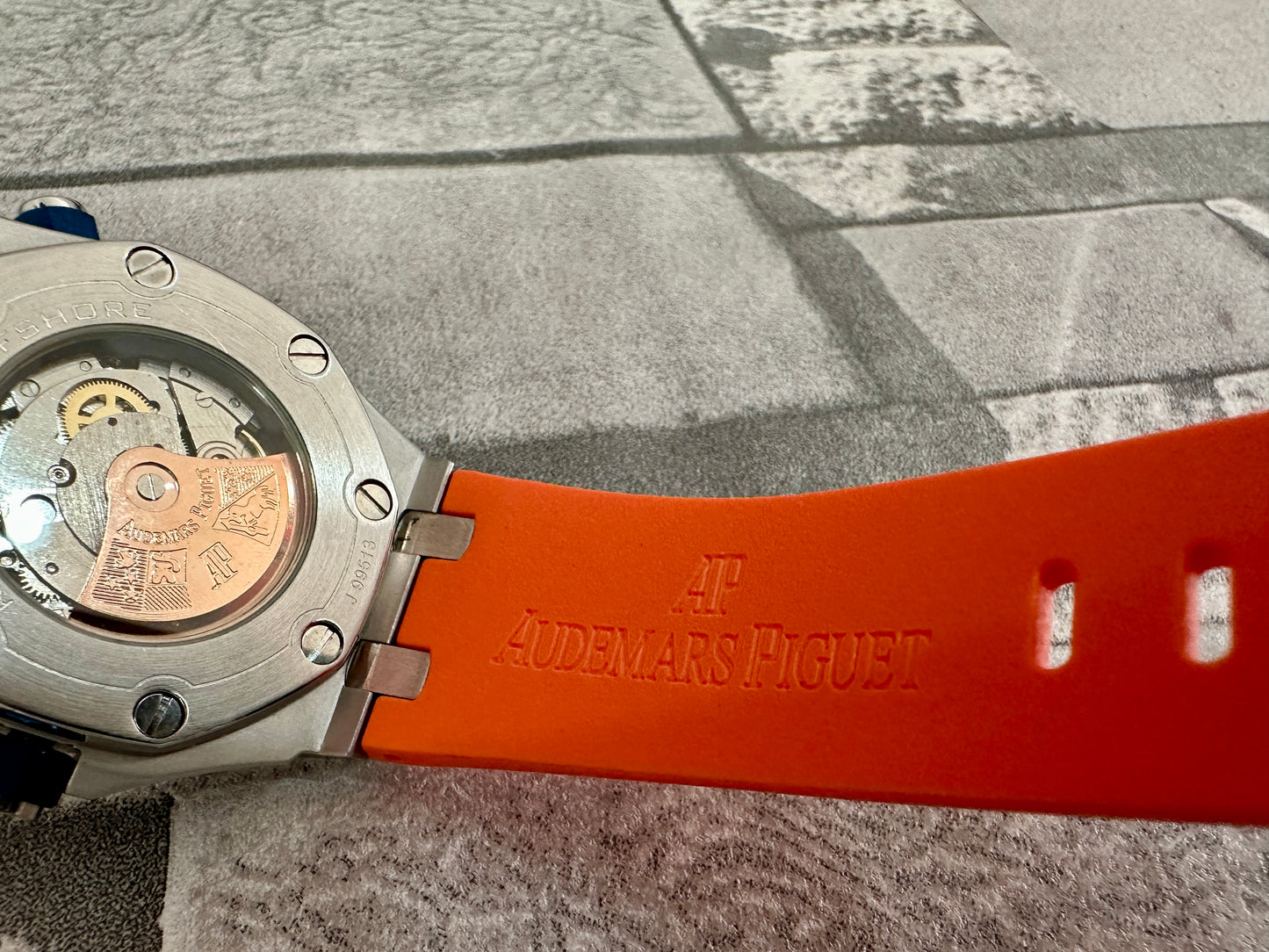 Reloj AP, AAA, Automático, 42 mm., correa de caucho naranja