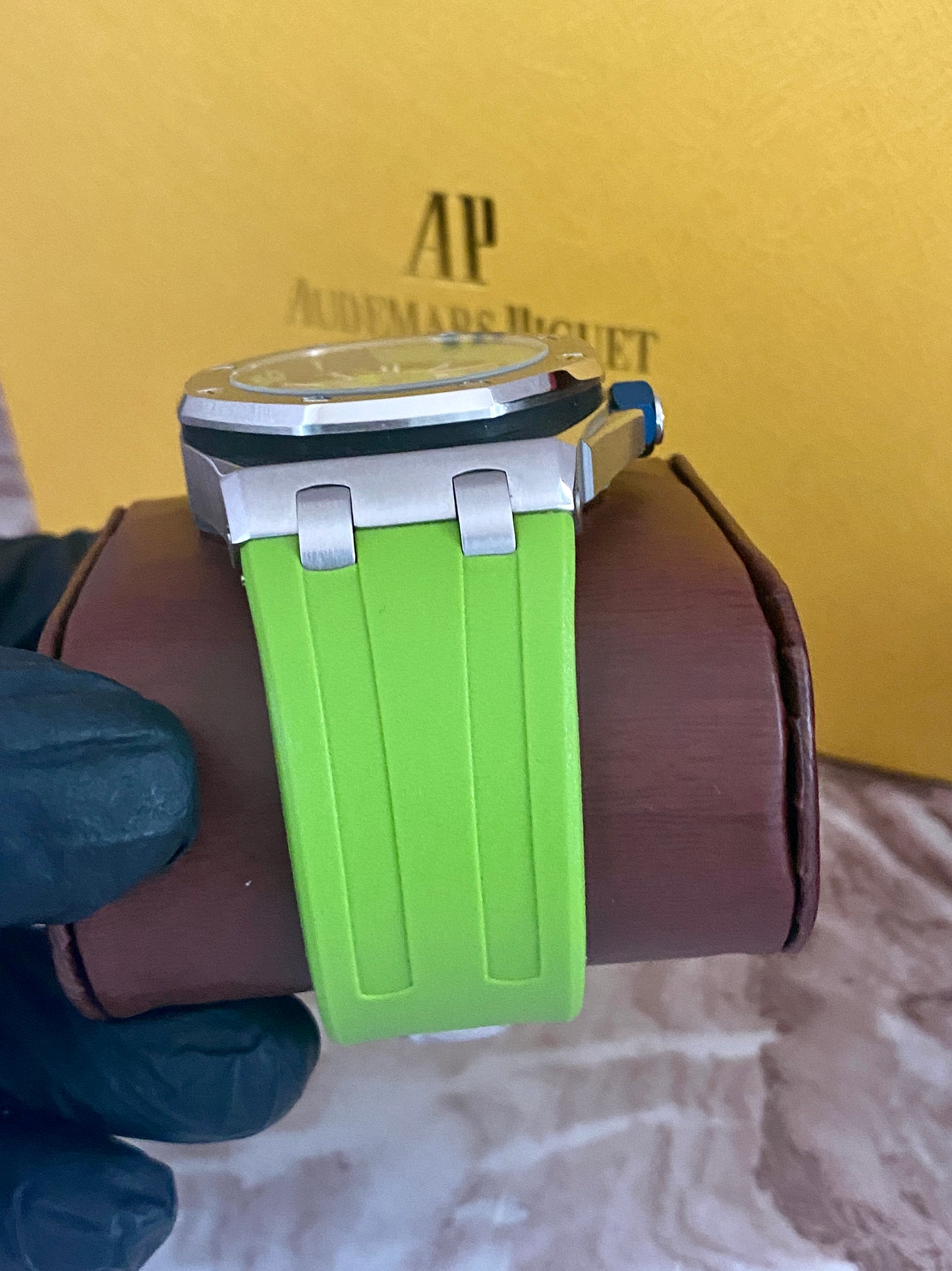Reloj AP, AAA, Automático, 42 mm., correa de caucho verde
