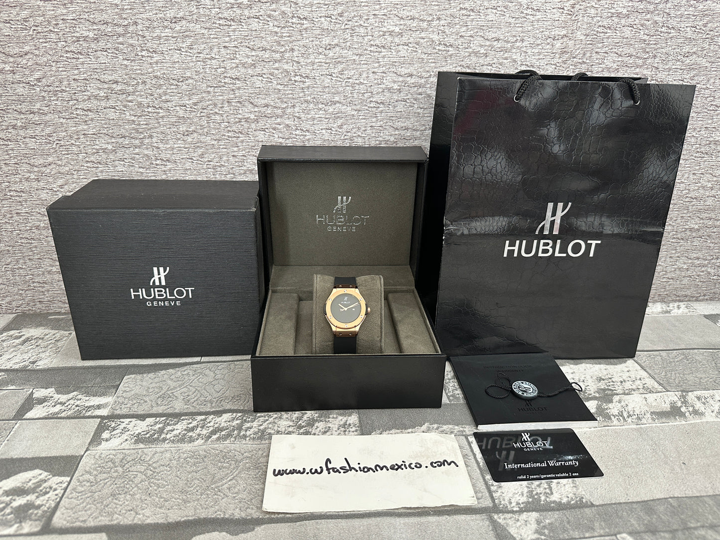 Reloj Hub10t AAA Quartz color oro rosa Dama