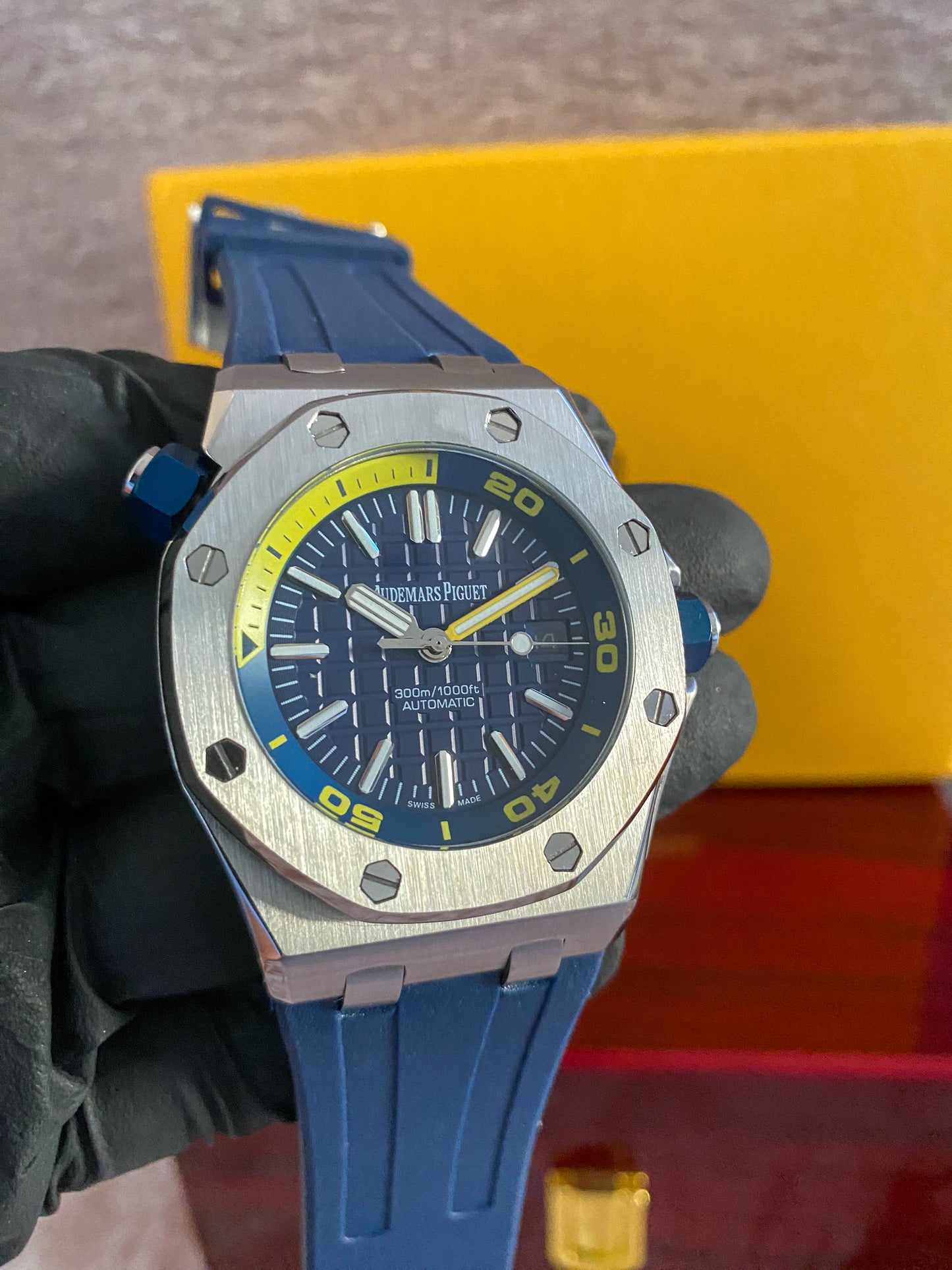 Reloj AP, AAA, Automático, 42 mm., correa de caucho azul