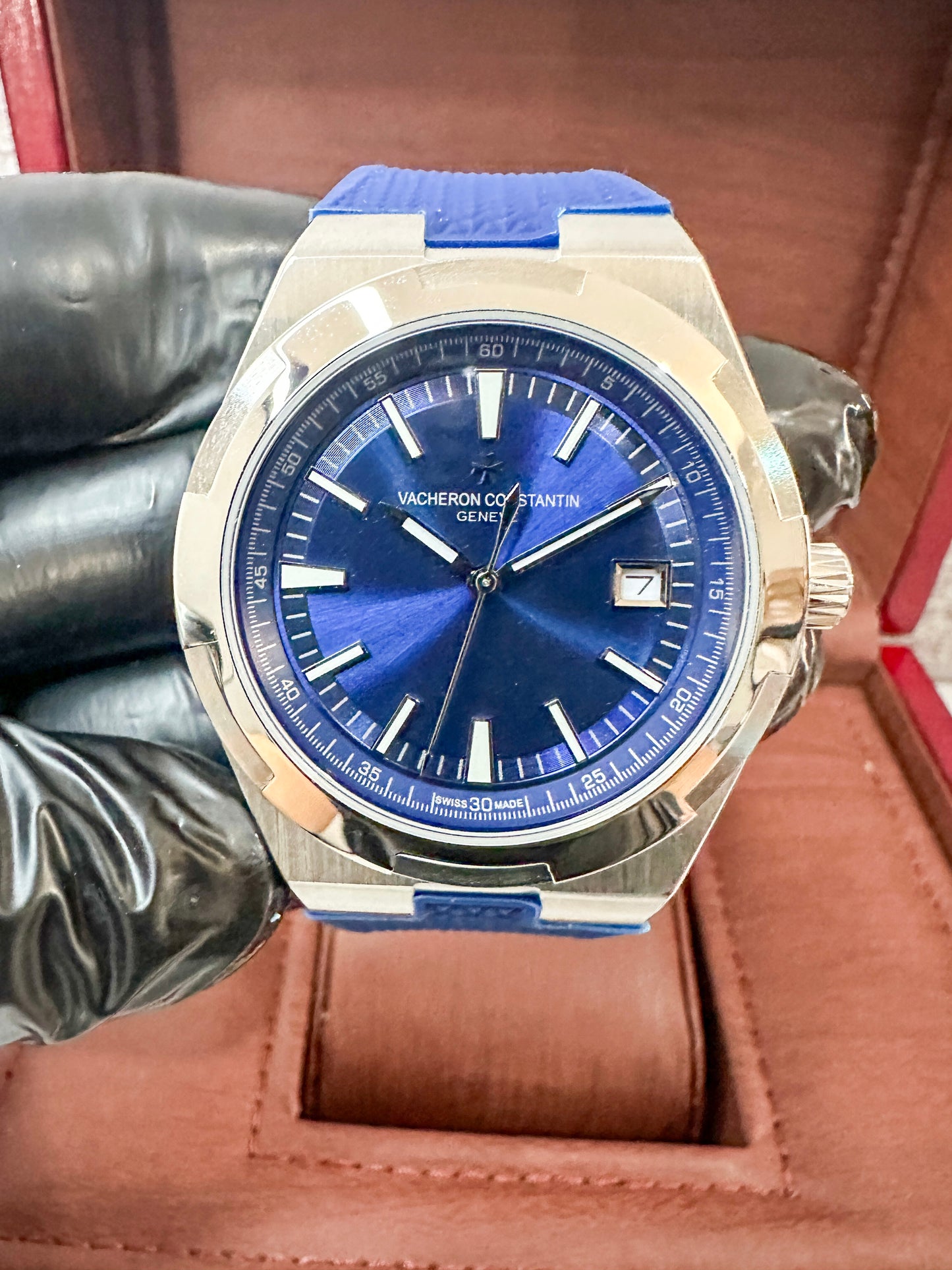 Reloj Vach3r0n Overseas Automático azul