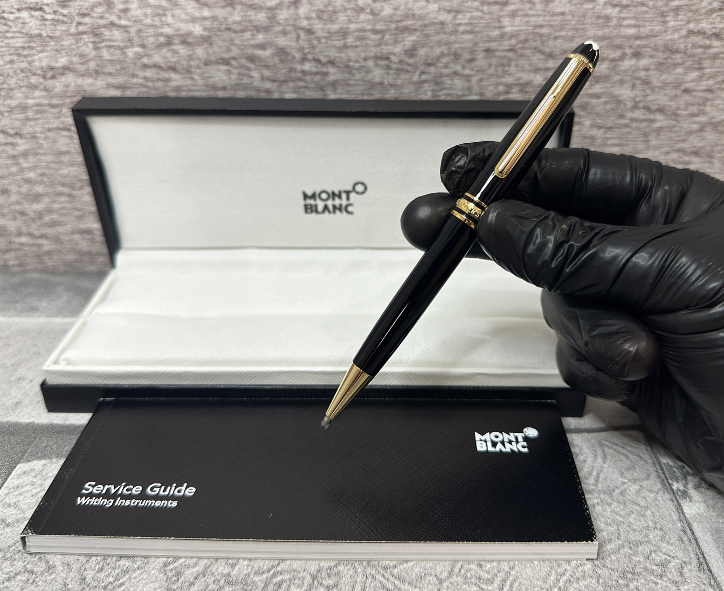 Pluma clásica MB tipo bolígrafo