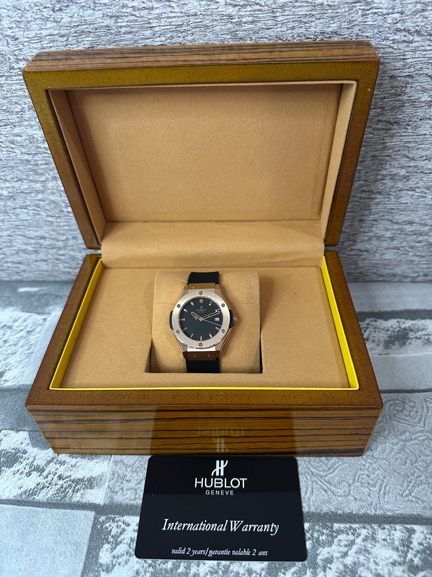Reloj Cassic Fusion AAA, Quartz, 33 mm dama King Gold