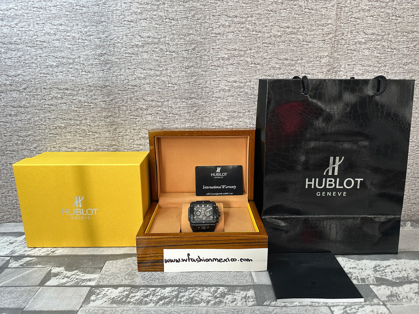 Reloj HUB Square Bang black Magic